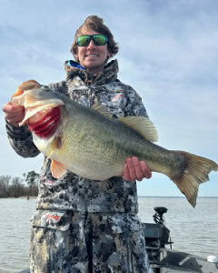 Pro Staff Angler Griffin Ralph